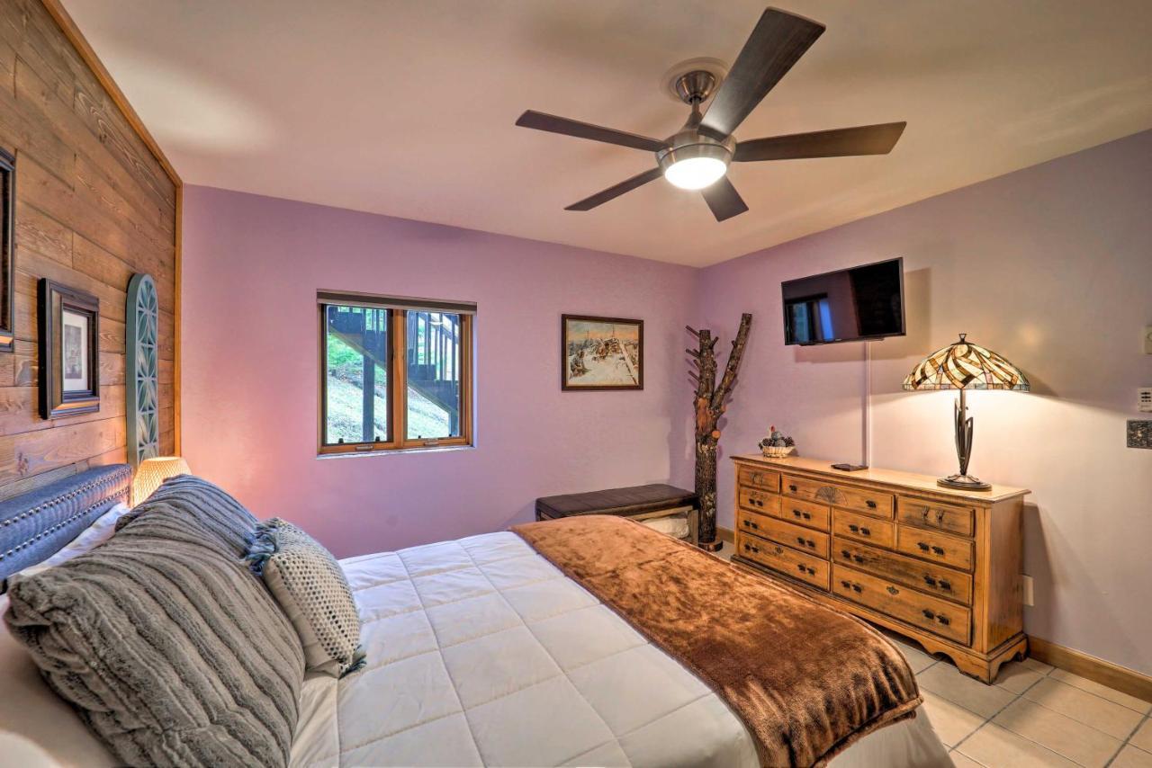Cozy Getaway - Steps To Beech Mountain Resort! Bagian luar foto